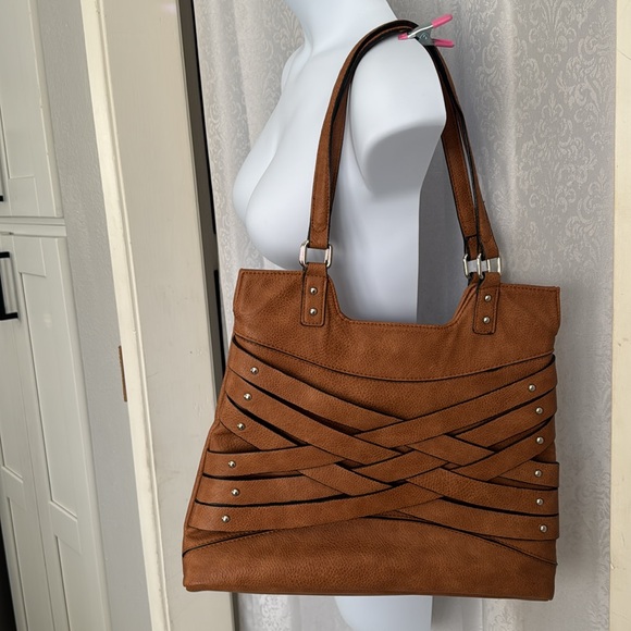KENSIE Elegant Tan Woven Women's Bag - Picture 2 of 8
